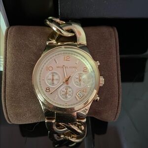Michael Kors gold coloured watch